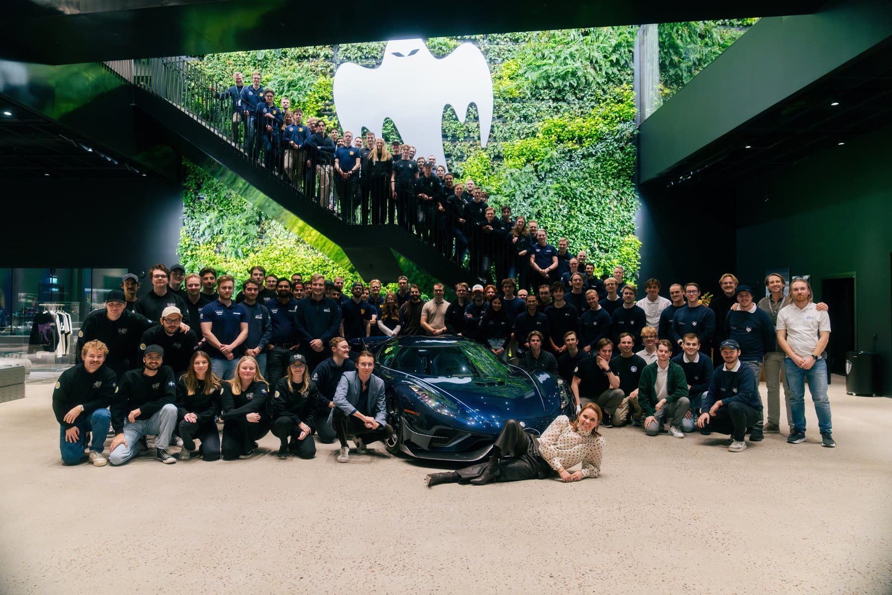 Luleå Formula Student på studiebesök hos Koenigsegg